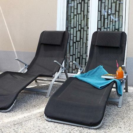 Trendy Apartment Izola Js Bagian luar foto
