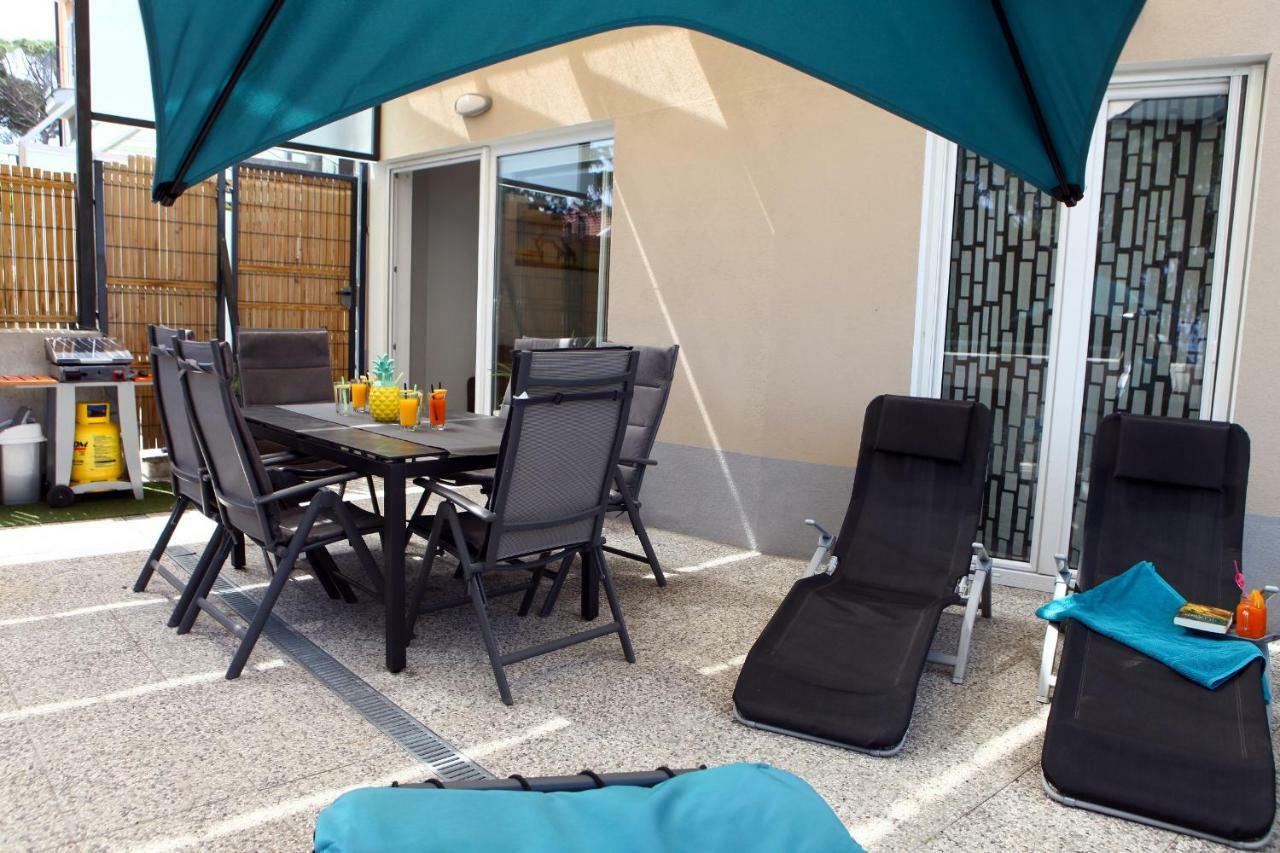 Trendy Apartment Izola Js Bagian luar foto