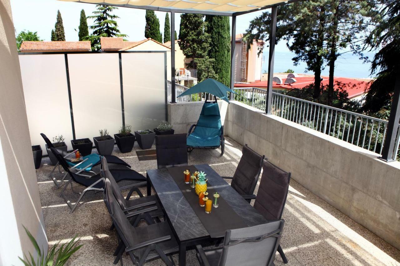 Trendy Apartment Izola Js Bagian luar foto
