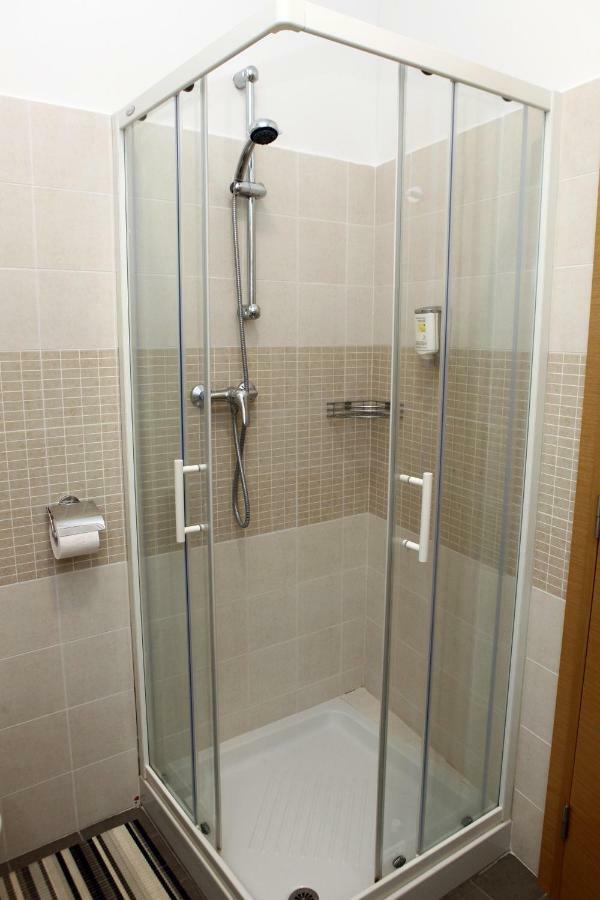 Trendy Apartment Izola Js Bagian luar foto